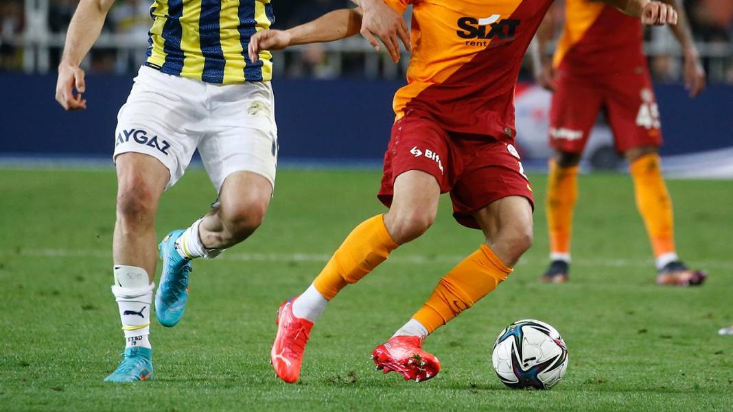 Derbinin hakemi belli oldu! Fenerbahçe - Galatasaray maçı ne zaman, saat kaçta ve hangi kanalda? 2